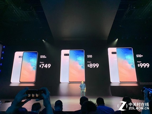 How bold! The brand stole the show at Apple's home last night.